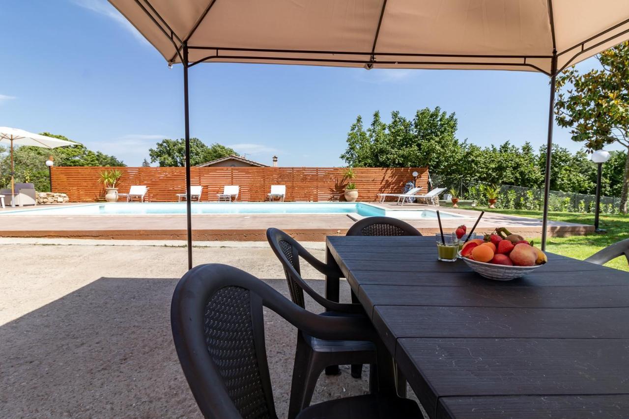 Villa Vacanze La Quercia Carbognano Exterior photo