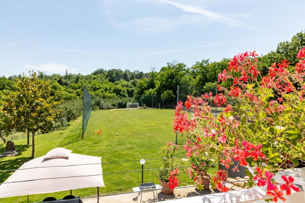 Villa Vacanze La Quercia Carbognano Exterior photo